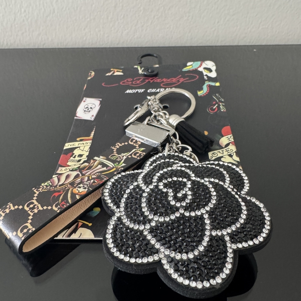 Ed Hardy Black Rhinestone Flower Keychain Wristlet Charm Set 🖤